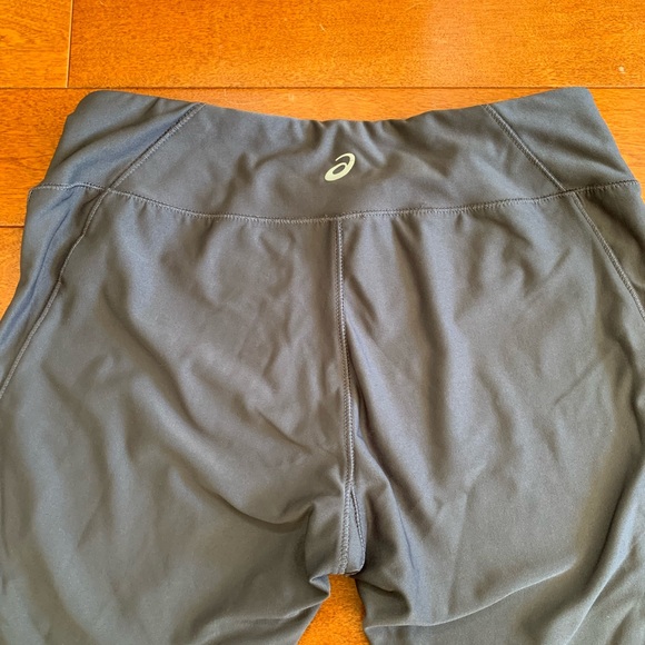 ASICS gray running leggings - Picture 6 of 6